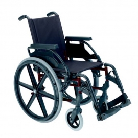 Silla de ruedas Breezy Premium (antigua 250) plegable de acero en color rojo con rueda de 24"