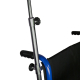 Silla de ruedas con sistema antiplegado | 40cm | Soporte de bombona y de gotero | Reposabrazos y reposapiés fijos | Azul - Foto 5