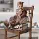 Krzesełko podróżne ze schowkiem| Dla niemowląt | Składane | Z kieszenią i uchwytem | Do 15 kg | Beżowe | Monkey | Mobiclinic - Foto 8